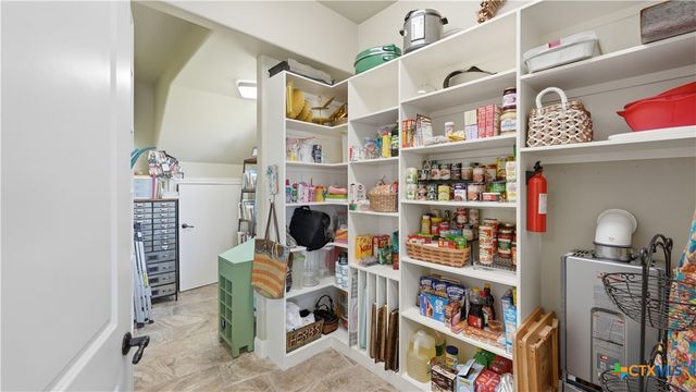 384 Rancho Road, New Braunfels, TX 78130