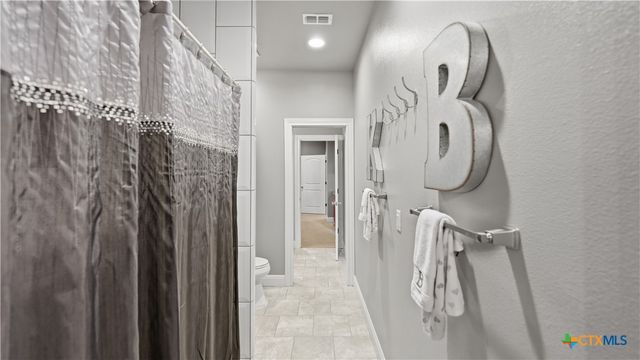 384 Rancho Road, New Braunfels, TX 78130