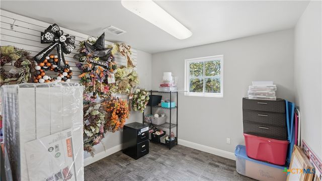 384 Rancho Road, New Braunfels, TX 78130