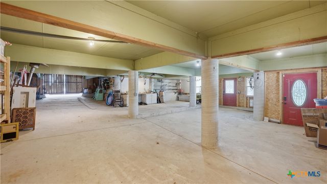 384 Rancho Road, New Braunfels, TX 78130