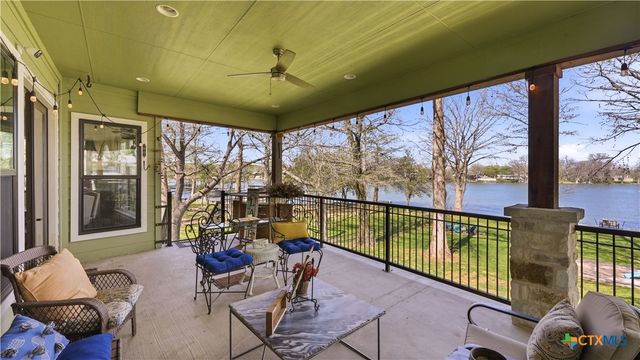 384 Rancho Road, New Braunfels, TX 78130