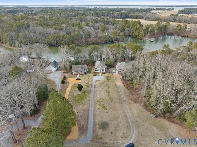 170 Rappa Run Rd, Topping, VA 23169