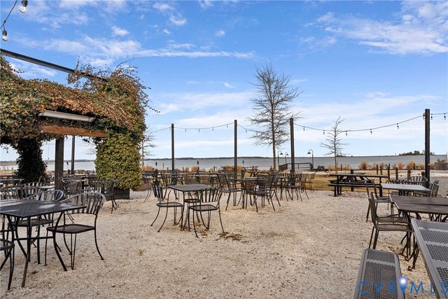 170 Rappa Run Rd, Topping, VA 23169