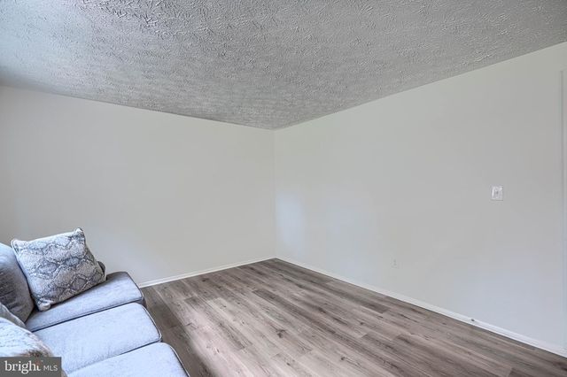 1406 FAIRBANKS DR, Hanover, MD 21076