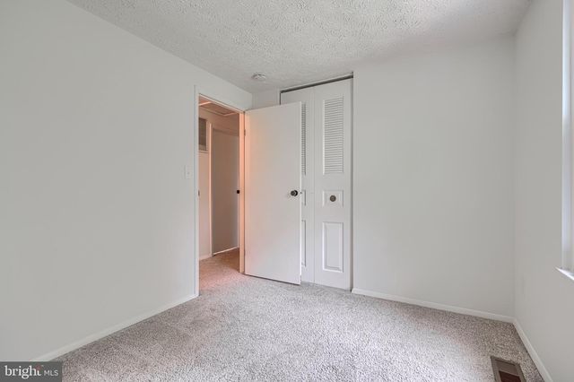 1406 FAIRBANKS DR, Hanover, MD 21076
