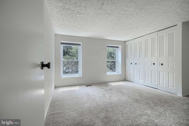 1406 FAIRBANKS DR, Hanover, MD 21076