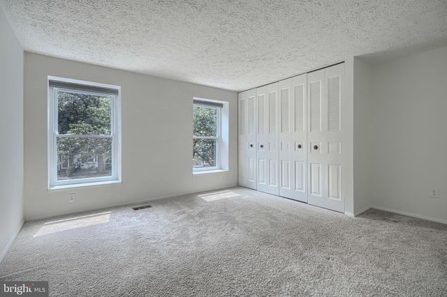 1406 FAIRBANKS DR, Hanover, MD 21076