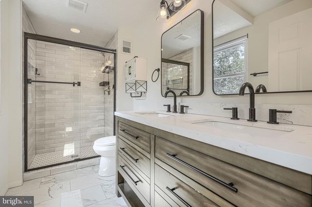 1406 FAIRBANKS DR, Hanover, MD 21076
