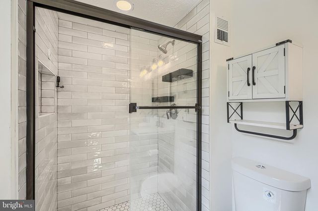 1406 FAIRBANKS DR, Hanover, MD 21076