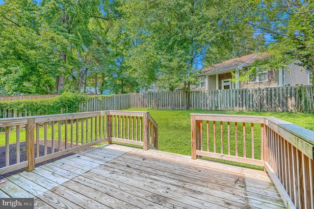 1406 FAIRBANKS DR, Hanover, MD 21076