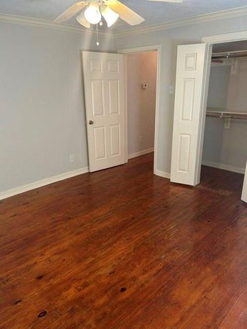 3260 Simmons Street, Houston, TX 77004