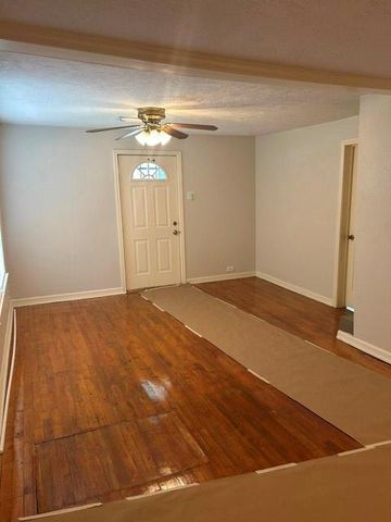 3260 Simmons Street, Houston, TX 77004