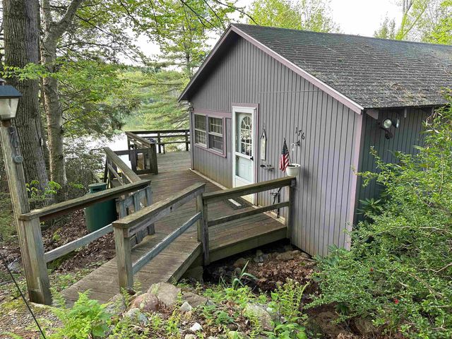 176 Upper Pratt Pond Road, New Ipswich, NH 03071