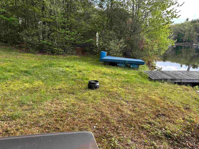 176 Upper Pratt Pond Road, New Ipswich, NH 03071