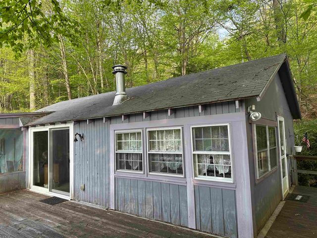 176 Upper Pratt Pond Road, New Ipswich, NH 03071