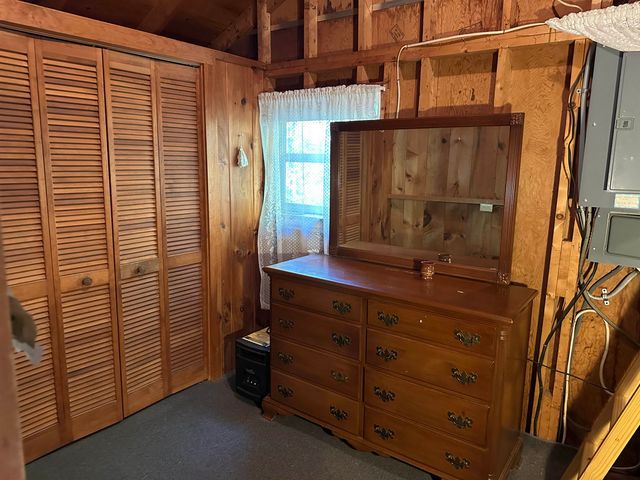 176 Upper Pratt Pond Road, New Ipswich, NH 03071