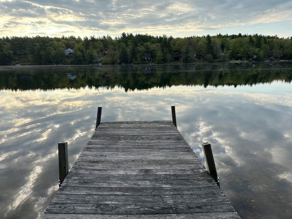 176 Upper Pratt Pond Road, New Ipswich, NH 03071