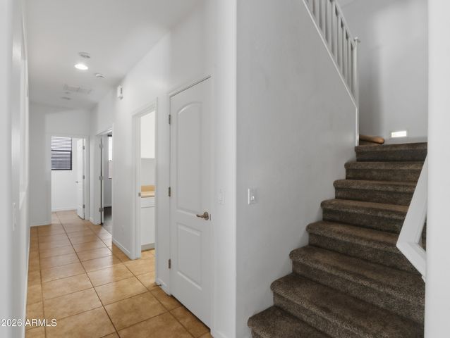 9011 W RED FOX Road, Peoria, AZ 85383
