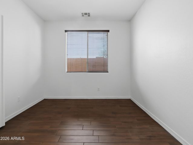 9011 W RED FOX Road, Peoria, AZ 85383