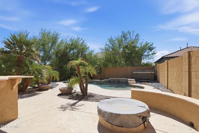 9011 W RED FOX Road, Peoria, AZ 85383