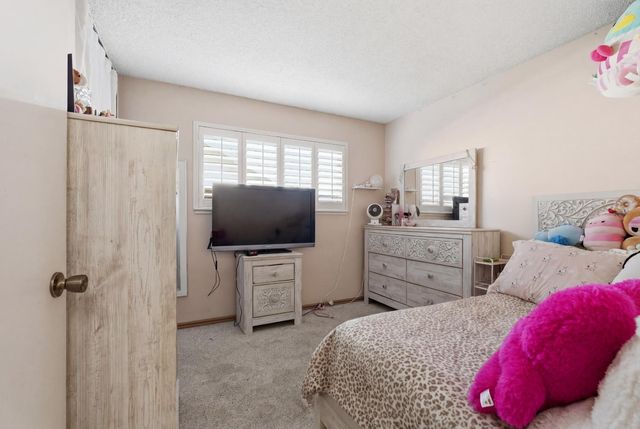 5905 Merlindale Dr, Citrus Heights, CA 95610