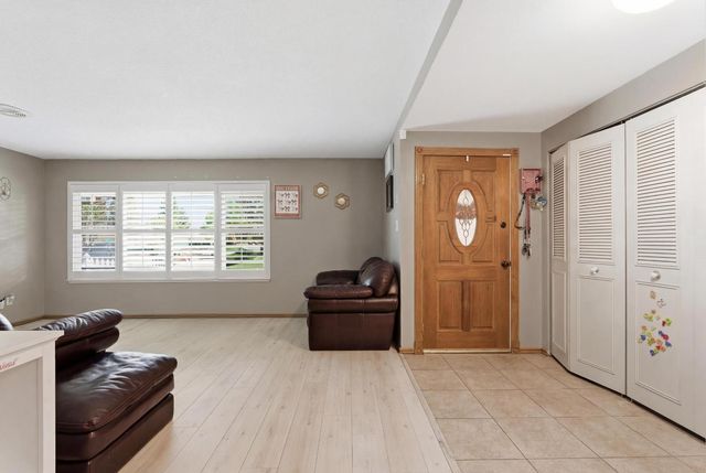 5905 Merlindale Dr, Citrus Heights, CA 95610