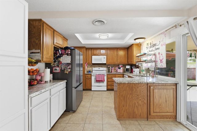 5905 Merlindale Dr, Citrus Heights, CA 95610