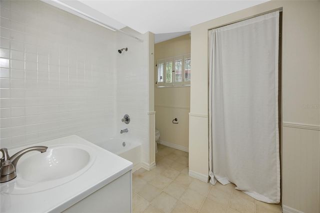 7134 LAUDER PLACE, Tampa, FL 33617