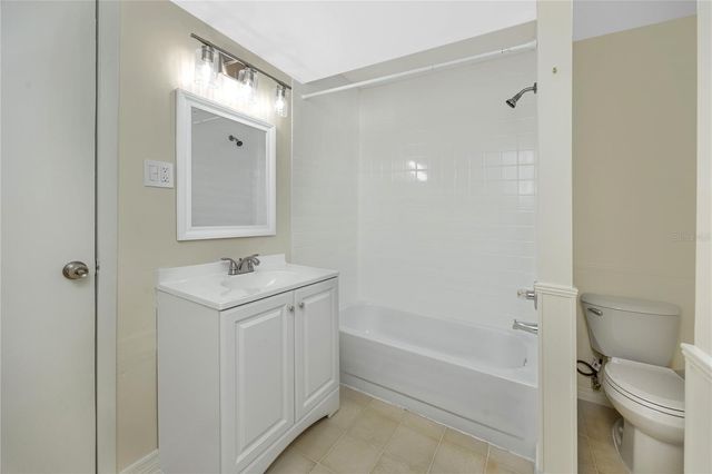 7134 LAUDER PLACE, Tampa, FL 33617