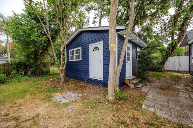 7134 LAUDER PLACE, Tampa, FL 33617