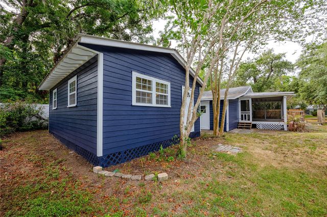 7134 LAUDER PLACE, Tampa, FL 33617