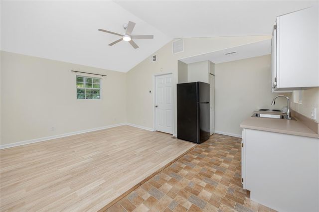 7134 LAUDER PLACE, Tampa, FL 33617