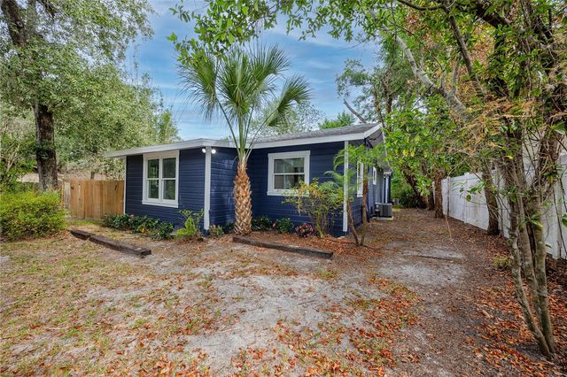 7134 LAUDER PLACE, Tampa, FL 33617