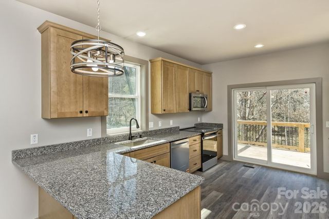 235 EDGEWOOD Road S 4, Asheville, NC 28803