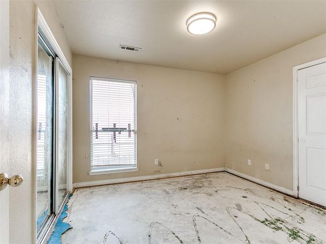 1311 Cambridge Drive, Shawnee, OK 74804