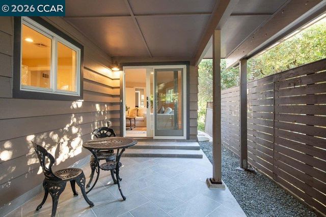 200 Longview Ter, Orinda, CA 94563