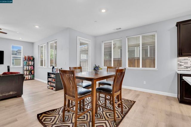 1879 Orfanos Ranch Dr, Brentwood, CA 94513