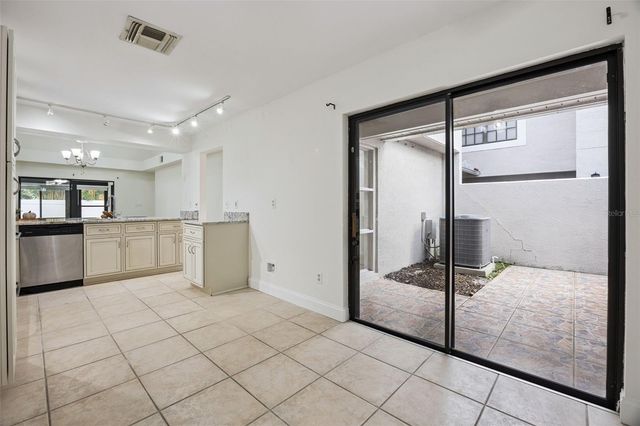 8370 SANDPOINT BLVD, Orlando, FL 32819