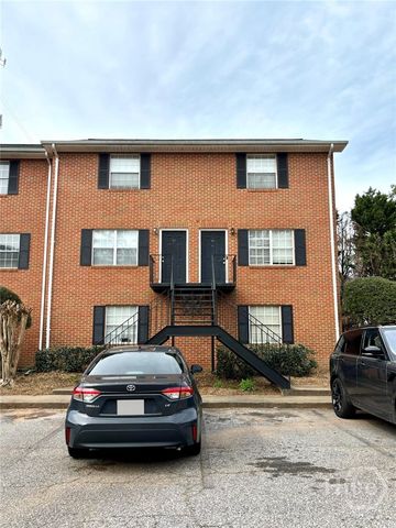 2165 S Milledge Avenue E7, Athens, GA 30605
