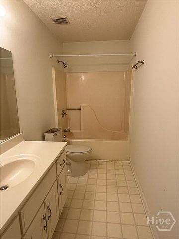 2165 S Milledge Avenue E7, Athens, GA 30605