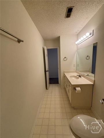 2165 S Milledge Avenue E7, Athens, GA 30605