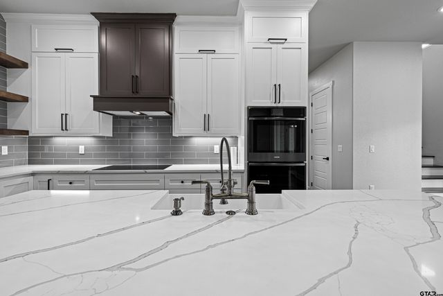 8947 POMEGRANTE RD, Gilmer, TX 75645