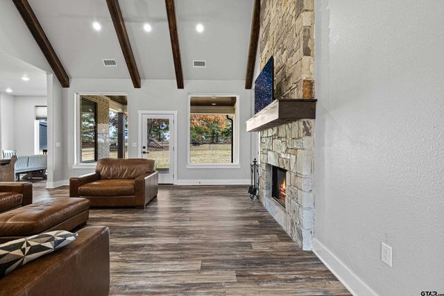 8947 POMEGRANTE RD, Gilmer, TX 75645