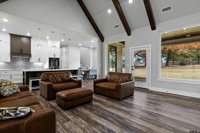 8947 POMEGRANTE RD, Gilmer, TX 75645