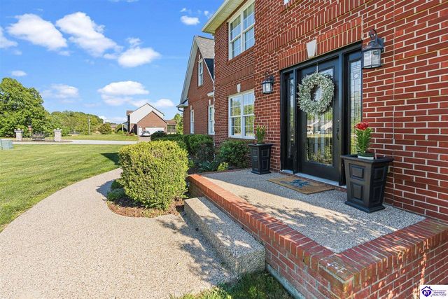 945 Tunnel Hill Church Road, Elizabethtown, KY 42701