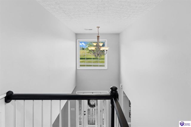 945 Tunnel Hill Church Road, Elizabethtown, KY 42701