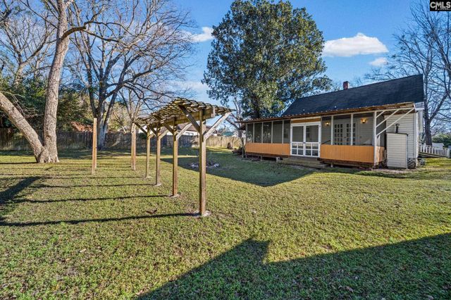 31 Gardner Street S, Camden, SC 29020