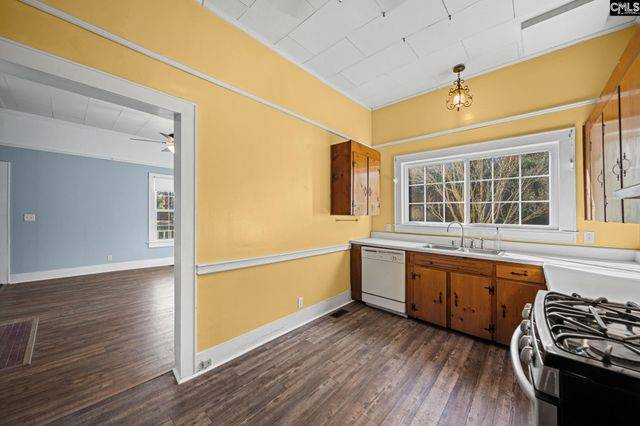 31 Gardner Street S, Camden, SC 29020