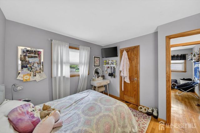 16 Dusko Drive, Parlin, NJ 08859