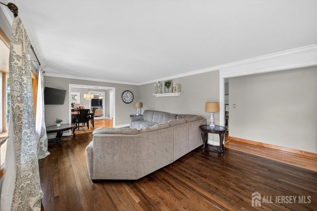 16 Dusko Drive, Parlin, NJ 08859